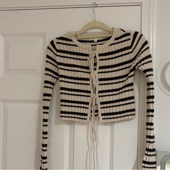 Chic Striped Women's Cardigan - Picture 1 of 1